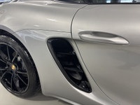 **WINTER SPECIAL!** FEATURING : PDK TRANSMISSION, PREMIUM 20 INCH CARRERA S WHEELS, PREMIUM PACKAGE,... (image 6)