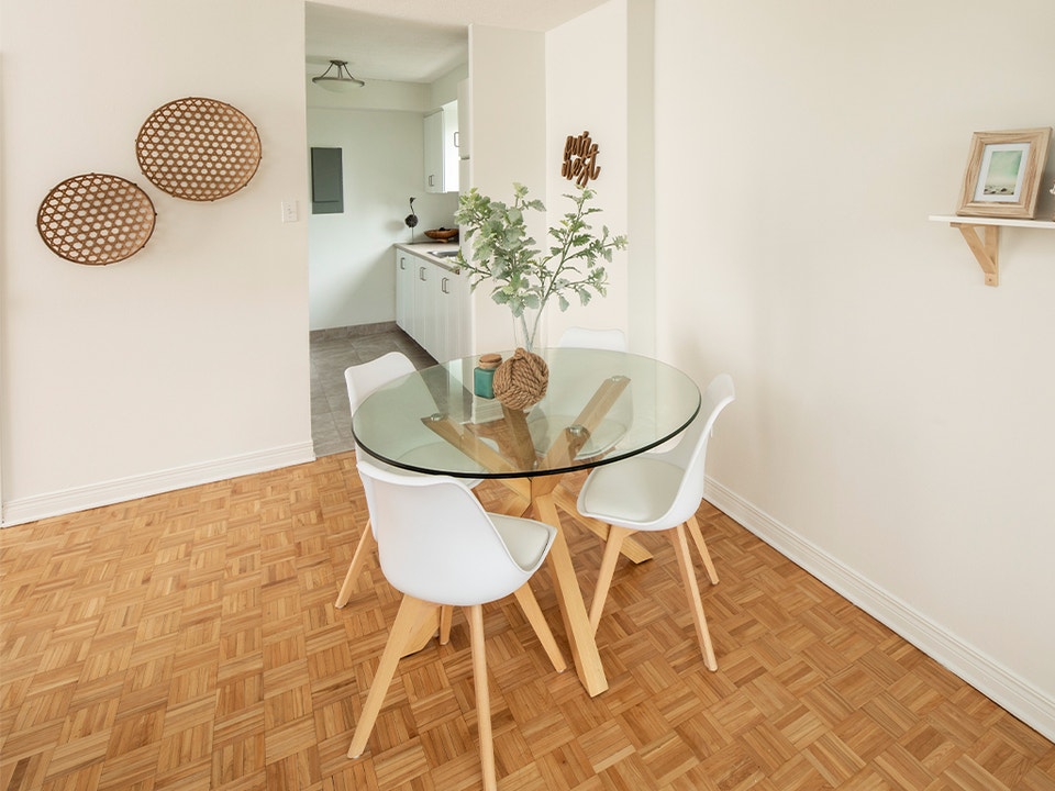 Apartment for Rent: 2 Bedroom C - Brittany Drive Apartments 4