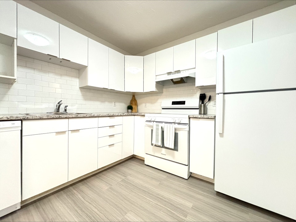 368 GAUVIN LARGE UNIT AVAILABLE DEC 1 IN DIEPPE 5
