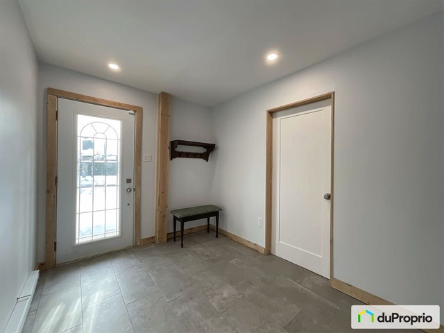 $579,995 - 2 Storey for sale in St-Joseph-Du-Lac — photo 2