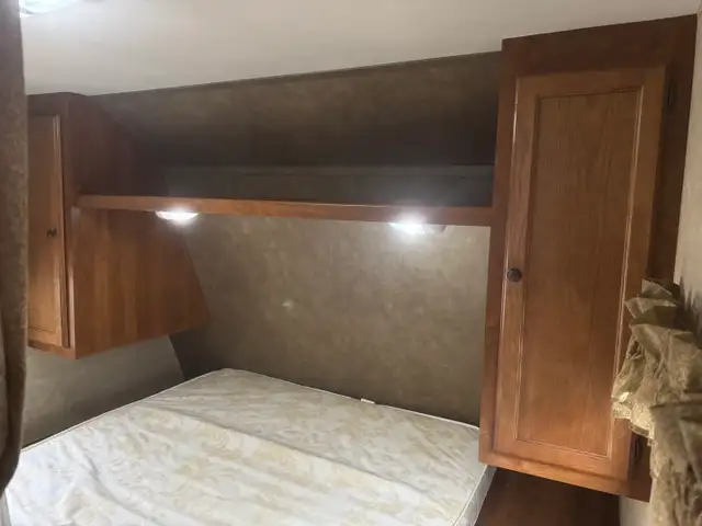 2013 Heartland TRAIL RUNNER 28 BHK in Travel Trailers & Campers in St. Albert - Image 14