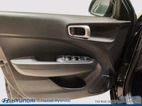 Hyundai Venue Preferred 2022 Compact, moderne et incroyablement polyvalent! Le Hyundai Venue Preferr... (image 9)