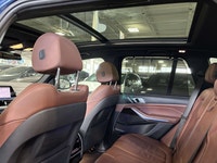 FEATURING : TWINPOWER TURBO, XDRIVE AWD, HEADS UP DISPLAY, PANORAMIC ROOF, DIGITAL GAUGE CLUSTER NAV... (image 7)