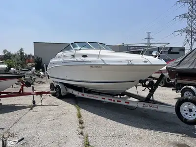 Used 1998 Sea Ray 240 Sundancer LOA: 24’/ Beam: 8’6in. / Capacity: 8 Persons Yacht Certified / Sleep...
