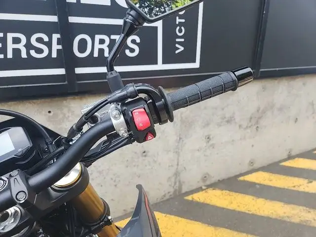 2025 Suzuki DR-Z 4S in Street, Cruisers & Choppers in Calgary - Image 14