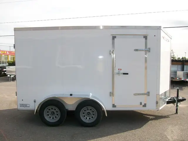 2025 Weberlane CARGO 6' X 12' 2 ESSIEUX 3 PORTES CONTRACTEUR UTI in Cargo & Utility Trailers in Laval / North Shore - Image 4