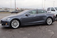 ACCCIDENT FREE CLEAN CARFAX Looking For A Luxury Sports Car That Won't Get Stolen, Look No More !! T... (image 2)