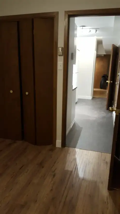 Charmant 4½ rénové avec balcon privé - Plateau Mont-Royal