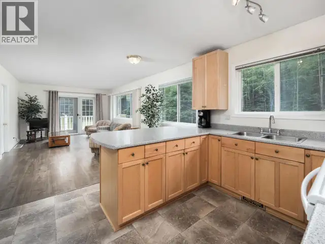7280 OTWAY ROAD Prince George, British Columbia in Houses for Sale in Prince George - Image 13