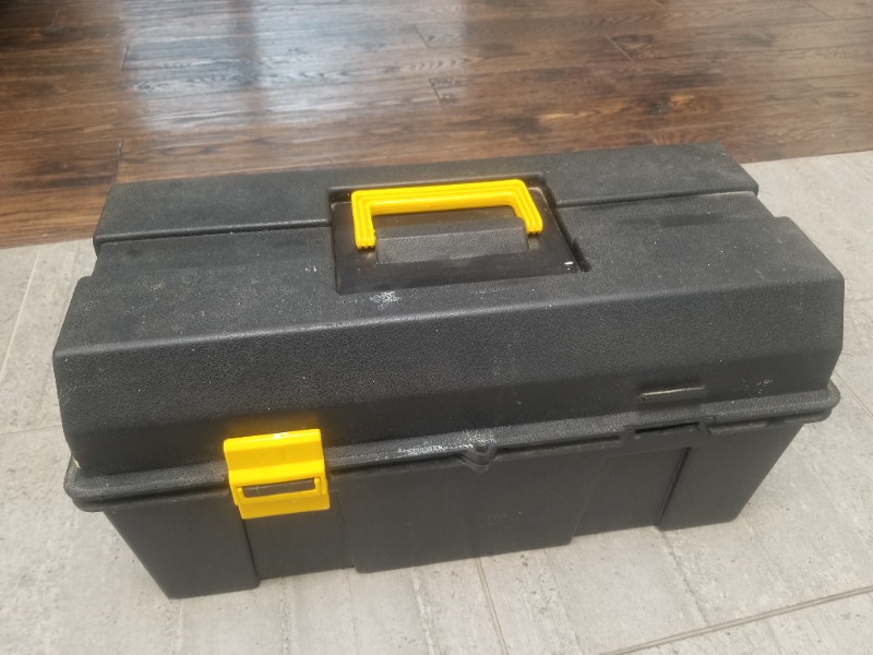 Black Plastic Tool Box 19 Inch READ MY NOTE Tool Storage & Benches