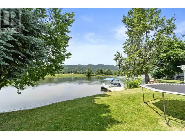 7088 97A Highway Grindrod, British Columbia in Houses for Sale in Vernon - Image 34