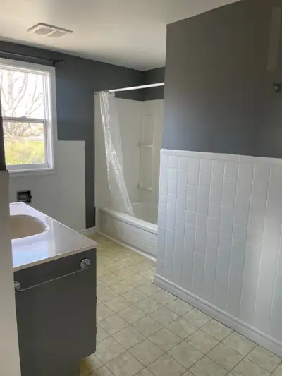 2-bedroom apartment for rent in New Glasgow! Great location (Shoppers Drug Mart, Aberdeen Hospital,...