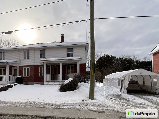 $330,000 - Semi-detached for sale in Sherbrooke (Mont-Bellevue) — photo 1