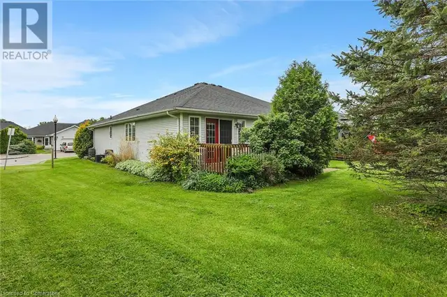 7 VILLAGE Drive Smithville, Ontario in Houses for Sale in Hamilton - Image 25