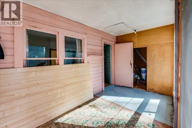 3788 Broadwater Road Castlegar, British Columbia in Houses for Sale in Nelson - Image 19