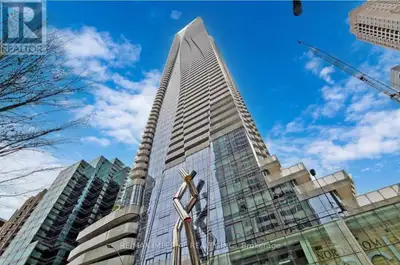 1 BLOOR ST E 6407 STREET E Toronto (Church-Yonge Corridor), Onta