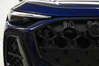 This Audi Q5 boasts a Intercooled Turbo Gas/Electric I-4 2.0 L/121 engine powering this Automatic tr... (image 2)
