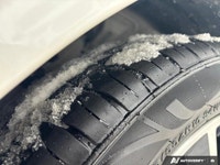 This Nissan Versa delivers a Regular Unleaded I-4 1.6 L/98 engine powering this Variable transmissio... (image 9)