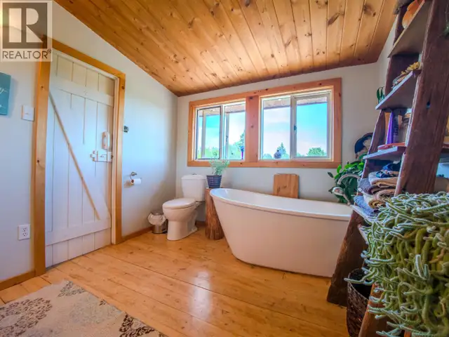 6661 BISS ROAD Forest Grove, British Columbia in Houses for Sale in 100 Mile House - Image 23