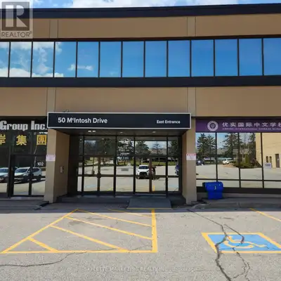 Apple Creek Medical & Business Center. Well Maintained Professional Building. Suitable For Medical A...