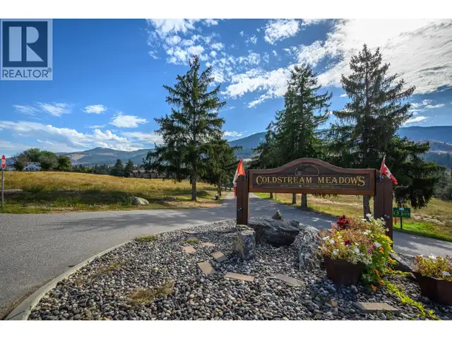 9100 Mackie Drive Unit# 212 Coldstream, British Columbia in Condos for Sale in Vernon - Image 3