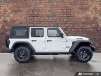 This Jeep Wrangler delivers a Regular Unleaded V-6 3.6 L/220 engine powering this Automatic transmis... (image 5)