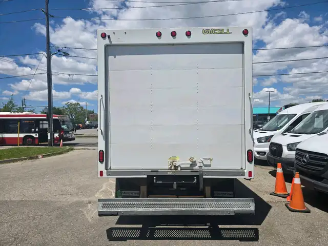 2024 Ford E-450547056910504437765