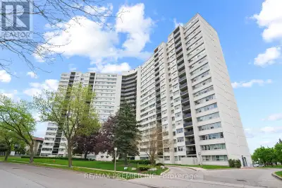Welcome To Suite #808 At 530 Lolita Gardens In Mississauga; 10 REASONS TO BUY THIS CONDO: 1) Well-Ma...