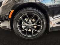 This 2026 CHRYSLER PACIFICA LIMITED has the following options Nappa Lthr Buckets Seats W S Logo, Ful... (image 8)