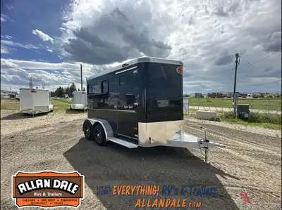 2 Horse All Aluminum Slant Load w/ Telescoping Divider, Full Length Running Boards, Loading Light, G...