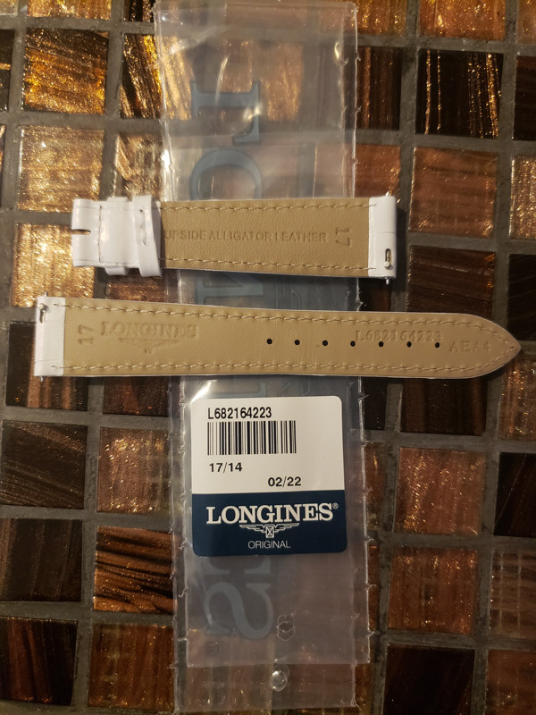 Longines 17mm White Alligator Leather Strap in Jewellery & Watches in Whitehorse - Image 2
