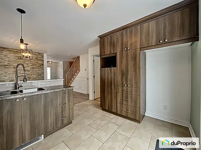 $375,000 - Semi-detached for sale in Waterloo62864381482113123