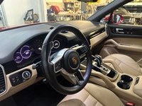This Cayenne Look and feels like it only has 50k to 60k kilometers exterior and interior *****Excell... (image 6)