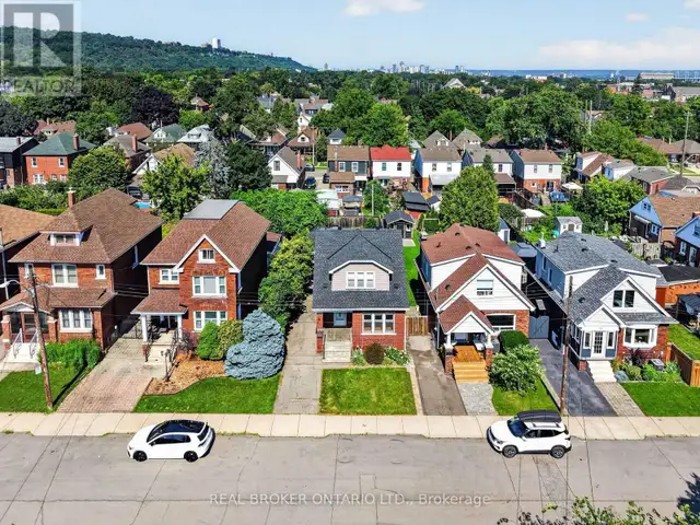 72 HOUGHTON AVENUE S Hamilton (Delta), Ontario in Houses for Sale in Hamilton - Image 36