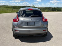 2014 NISSAN JUKE SV Nice and Clean Mileage 174.322 KM Engine :1.6L Turbo Transmission: Automatic Sto... (image 1)
