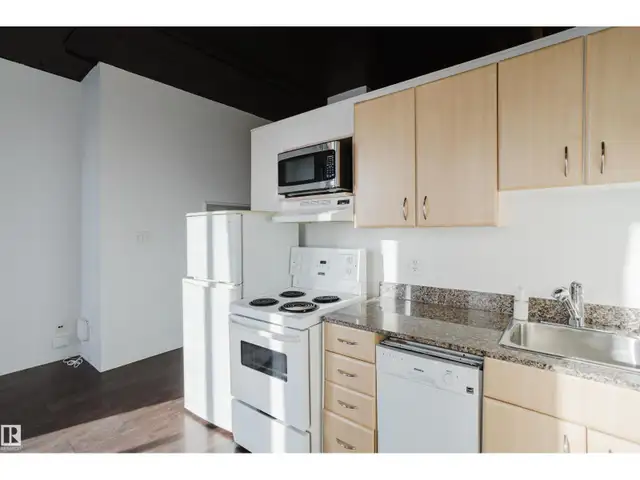 #1611 10024 JASPER AV NW Edmonton, Alberta in Condos for Sale in Edmonton - Image 11