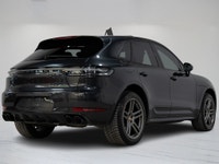 This 2019 Porsche Macan PREMIUM PLUS PKG is a local Ontario vehicle, offering a blend of luxury, per... (image 3)