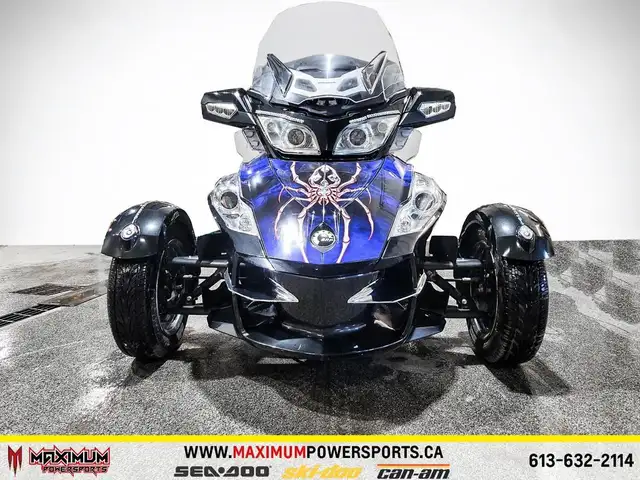 2010 Can-Am SPYDER RT S in Street, Cruisers & Choppers in Ottawa - Image 9
