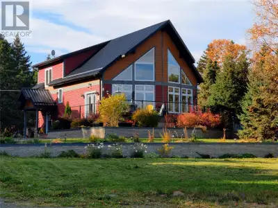 Nestled along the rugged coastline of Central Newfoundland between Pilley's Island and Triton, this...