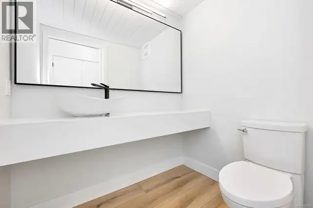 8394 Sa-Seen-Os Rd Youbou, British Columbia in Houses for Sale in Cowichan Valley / Duncan - Image 17