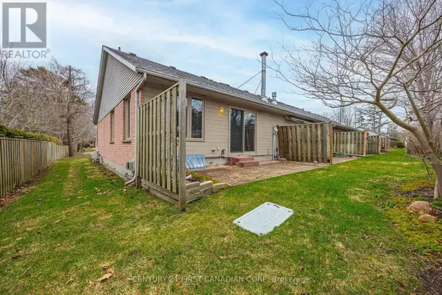 12 - 90 ONTARIO STREET S Lambton Shores (Grand Bend), Ontario in Condos for Sale in Grand Bend - Image 35