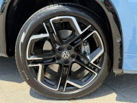 Humberview Volkswagen on the Queensway Turn heads in this stunning 2026 Volkswagen Tiguan Highline T... (image 8)