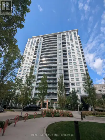 Luxury 1 Bedroom Condo. Large Open Concept Design. Steps To Public Transit, Shops And Restaurants, G...