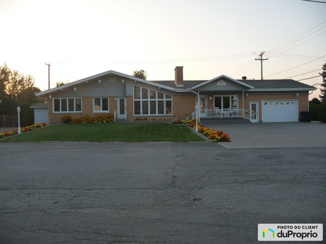 $629,000 - Bungalow for sale in Victoriaville — photo 2