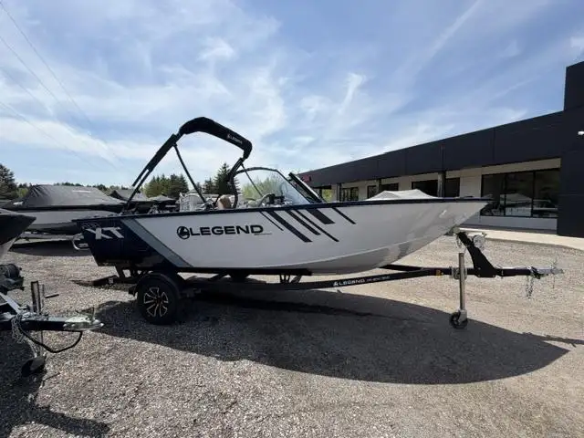 2026 Legend Boats 18XT in Powerboats & Motorboats in Guelph - Image 3