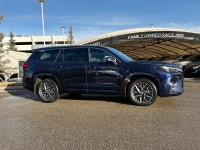 The TX 350 Ultra Luxury is characterized by its "Unified Spindle" exterior design and a focus on ser... (image 1)