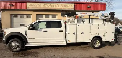 **CARS TRUCKS SUV 4X4 VAN AWD EDMONTON FINANCING AVAILABLE EASY FINANCING ** 2019 FORD F-550 XLT HEA...