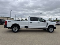 This Ford Super Duty F-350 SRW delivers a Intercooled Turbo Diesel V-8 6.7 L/406 engine powering thi... (image 7)