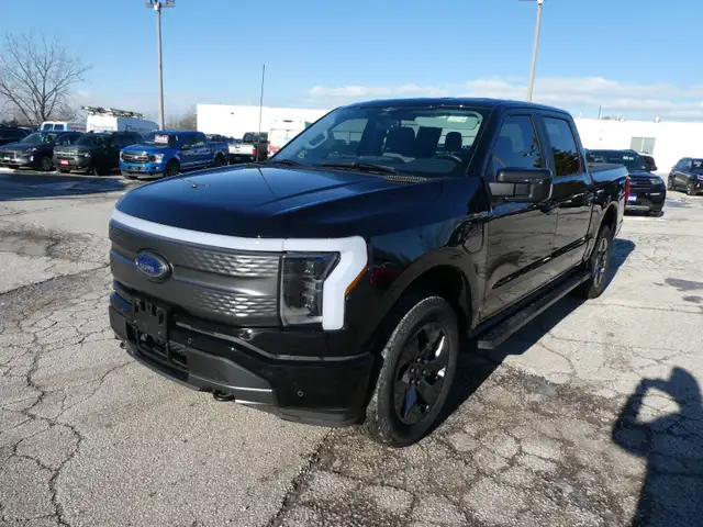 2023 Ford F-150 LIGHTNING PRO/LIGHTN XLT | Heated Seats | Backup