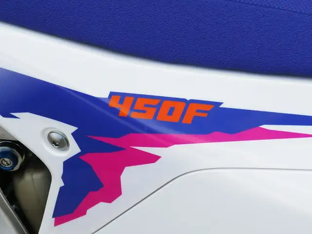 2024 Yamaha YZ450F in Dirt Bikes & Motocross in Cambridge - Image 17